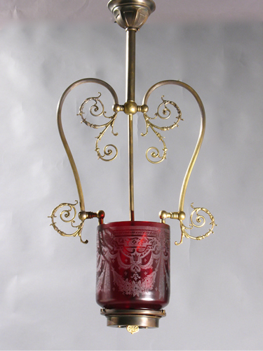 Gas Harp with Cranberry Deep Etched Shade